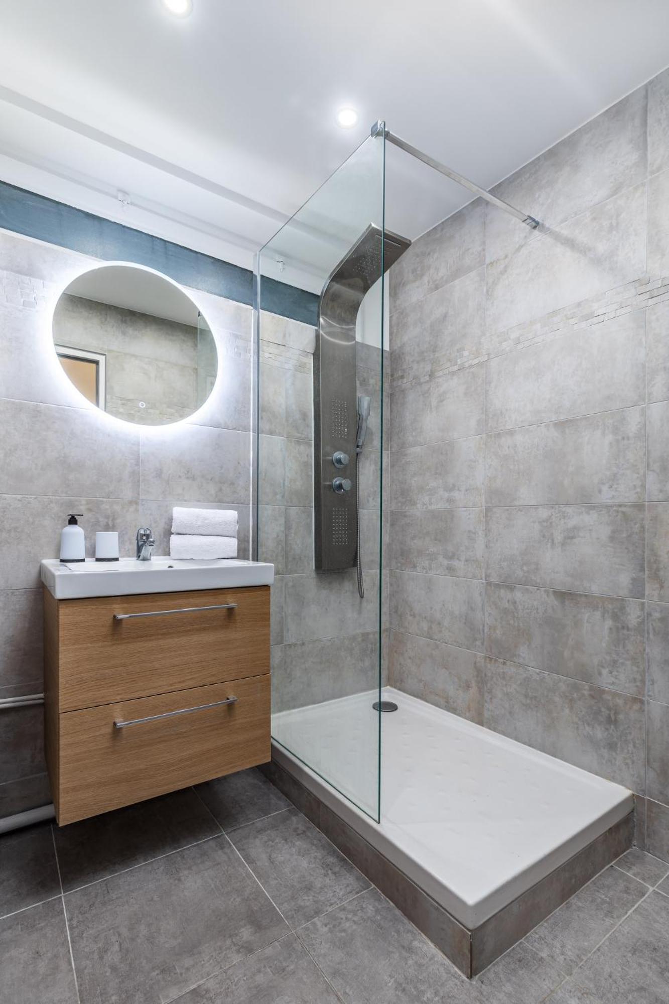 Oasis Urbaine For 8 Near To Paris Apartment Вилжуиф Екстериор снимка