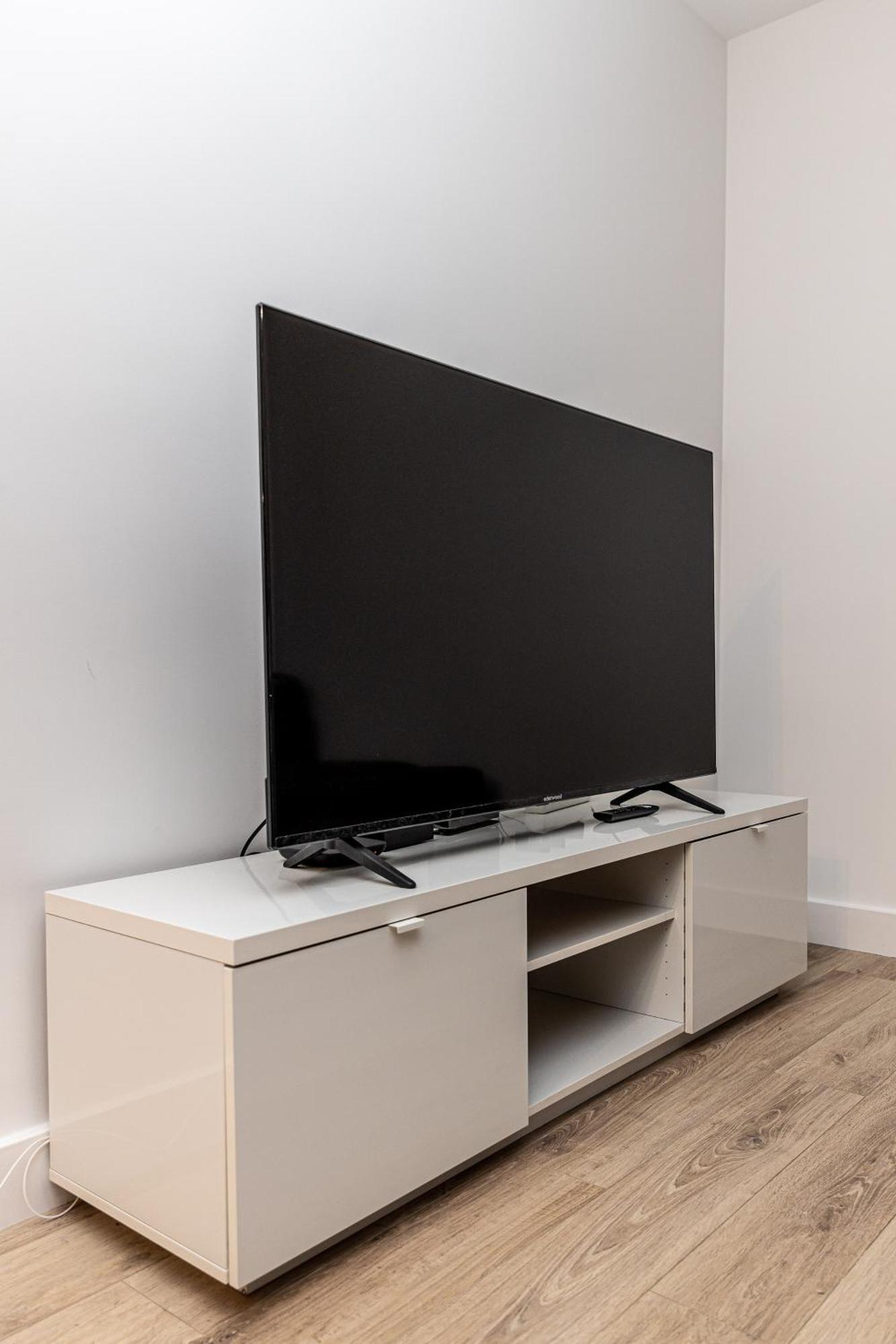 Oasis Urbaine For 8 Near To Paris Apartment Вилжуиф Екстериор снимка