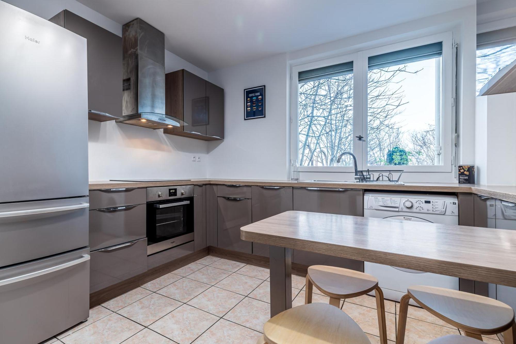 Oasis Urbaine For 8 Near To Paris Apartment Вилжуиф Екстериор снимка