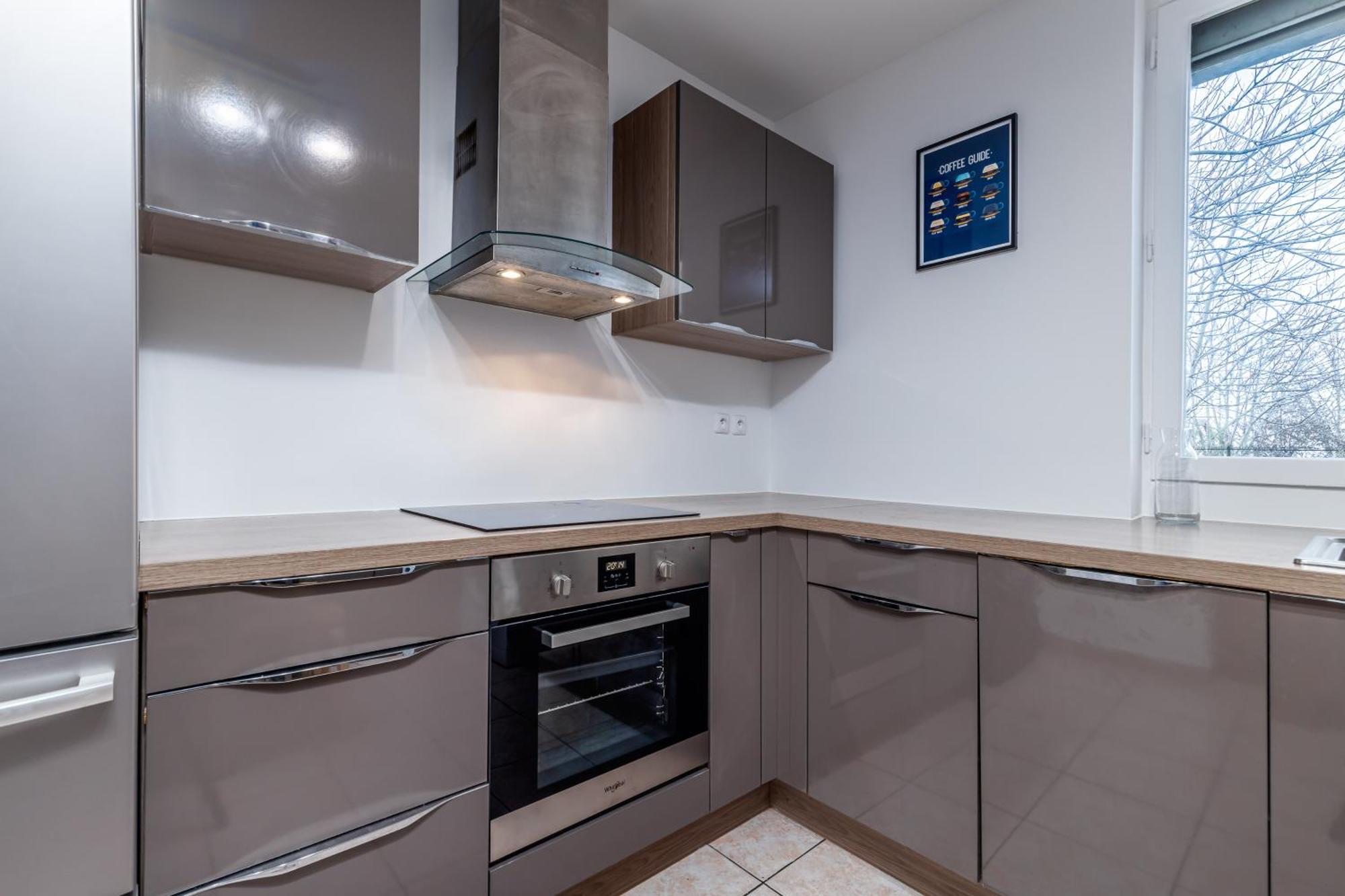 Oasis Urbaine For 8 Near To Paris Apartment Вилжуиф Екстериор снимка